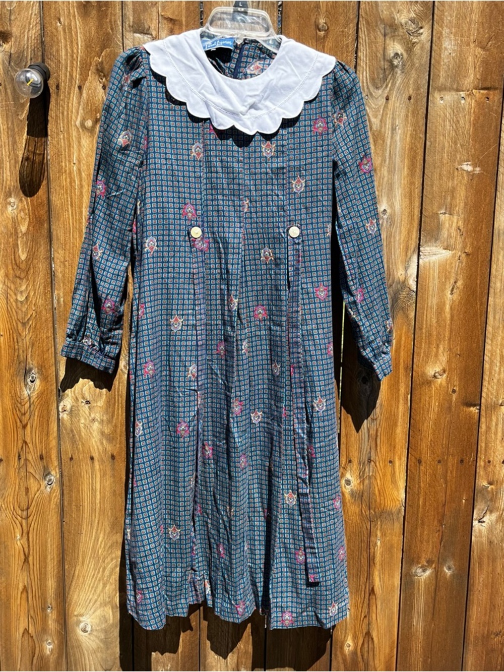 70s Vintage Toni Lynn Green Pattern Long Sleeve Midi Dress with White Collar - Picture 4 of 7